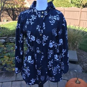 Charter Club Women’s Raincoat New without tags